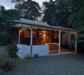 Casa Luminosa jungle villa